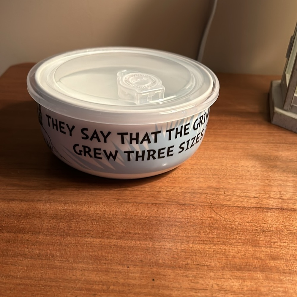 Grinch Storage Container - Picture 4 of 6